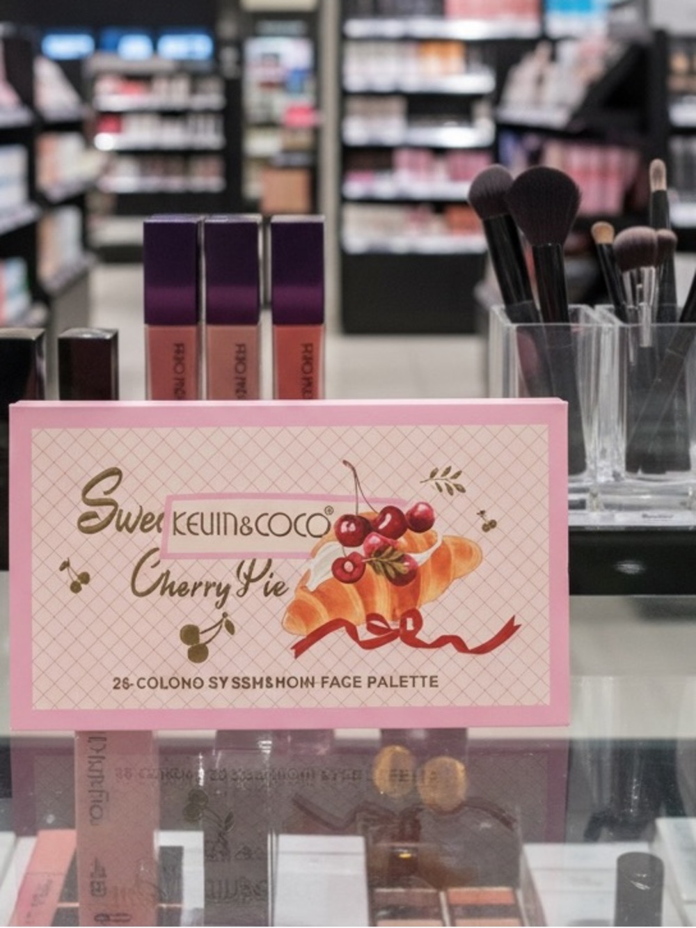Sweet Cherry Pie 26-Color Eyeshadow Palette - Pink